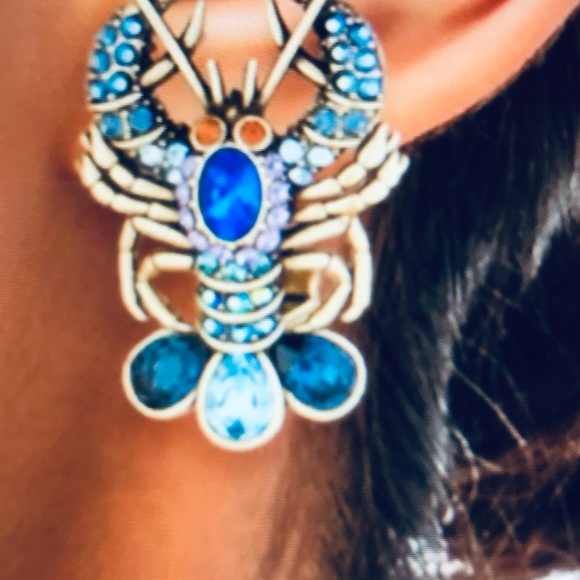 Heidi Daus Earrings - Picture 5 of 16